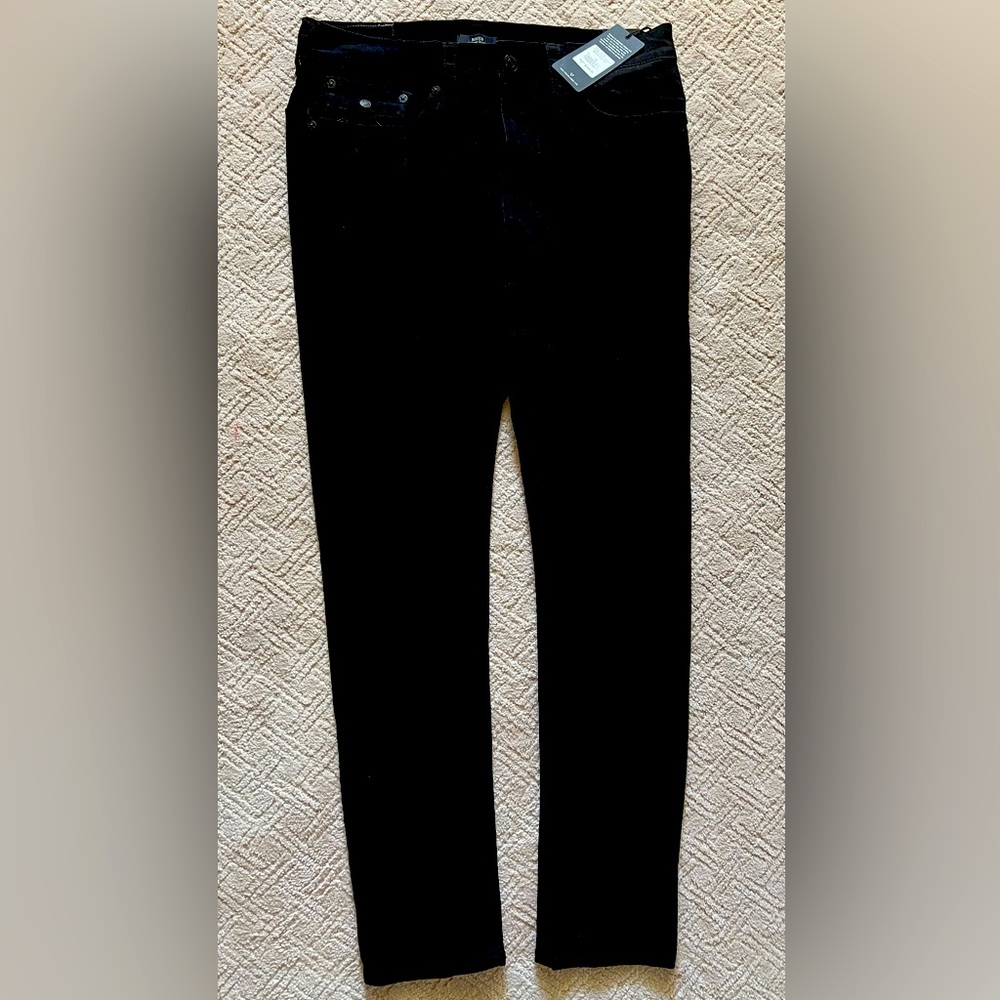 New True Religion men jean.